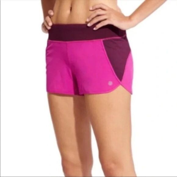 ATHLETA Track This Run Short Fuchsia/Burgundy S EUC - Picture 1 of 5